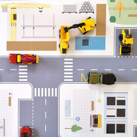 Un tapis de jeu génial pour jouer avec des petites voitures Majorette, des engins de travaux Siku ou des Hotwheels